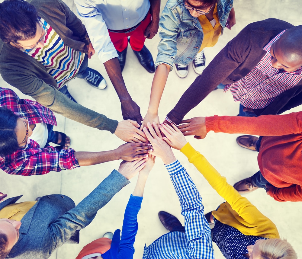 Unique Team Building Ideas for Your Next Corporate Team Meeting - MTI