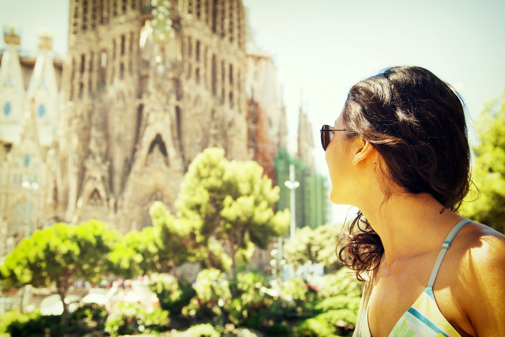 Alternatives to Popular Destinations - Barcelona > Paris