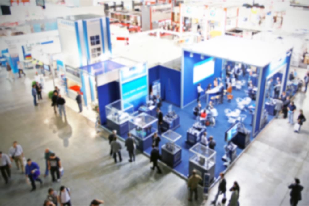 Trade-show-blue-booths