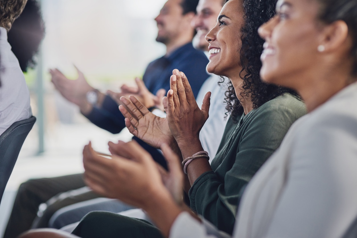 Happy-employees-productivity.